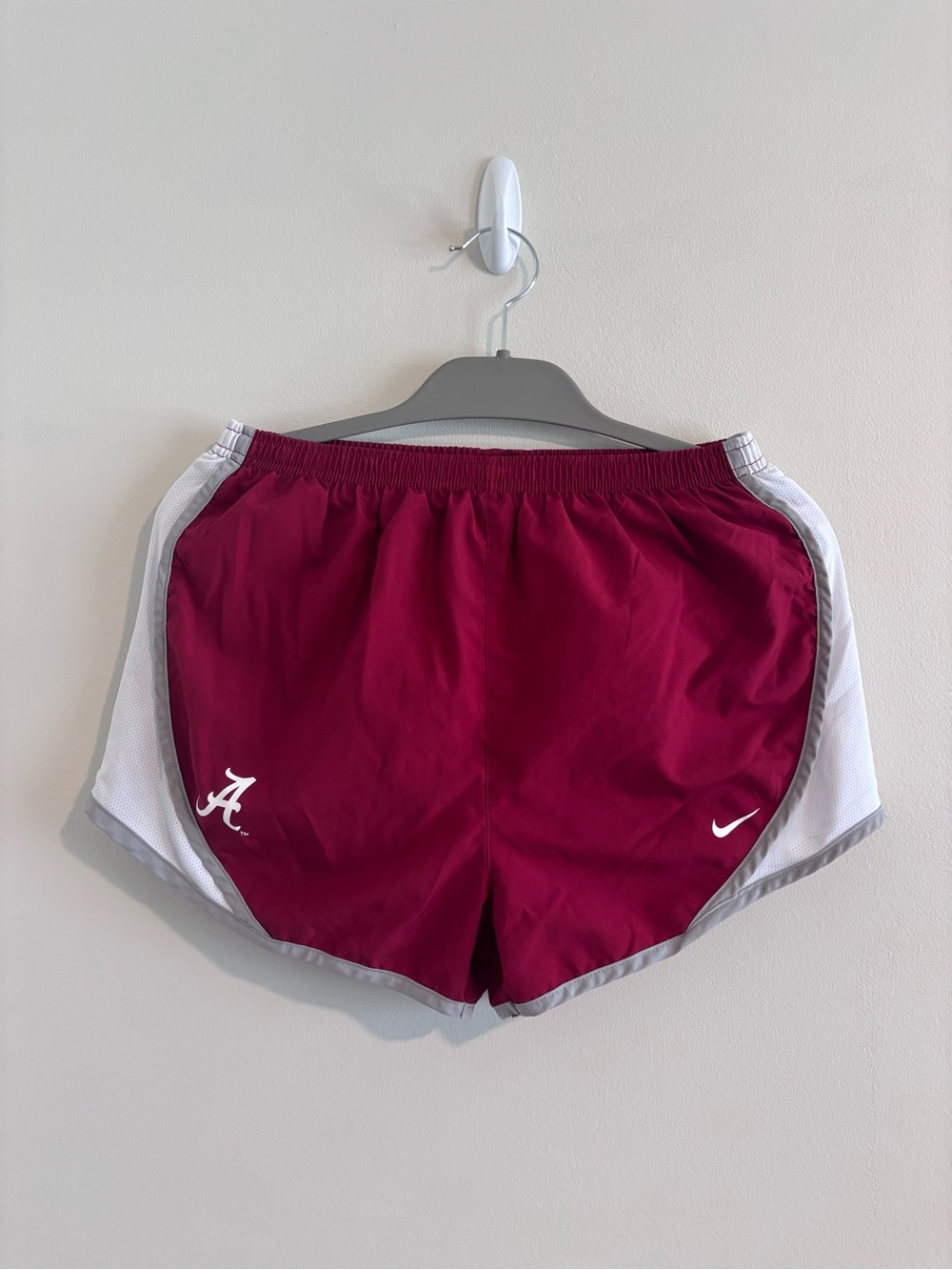 Nike Tempo Shorts - Alabama Crimson & White